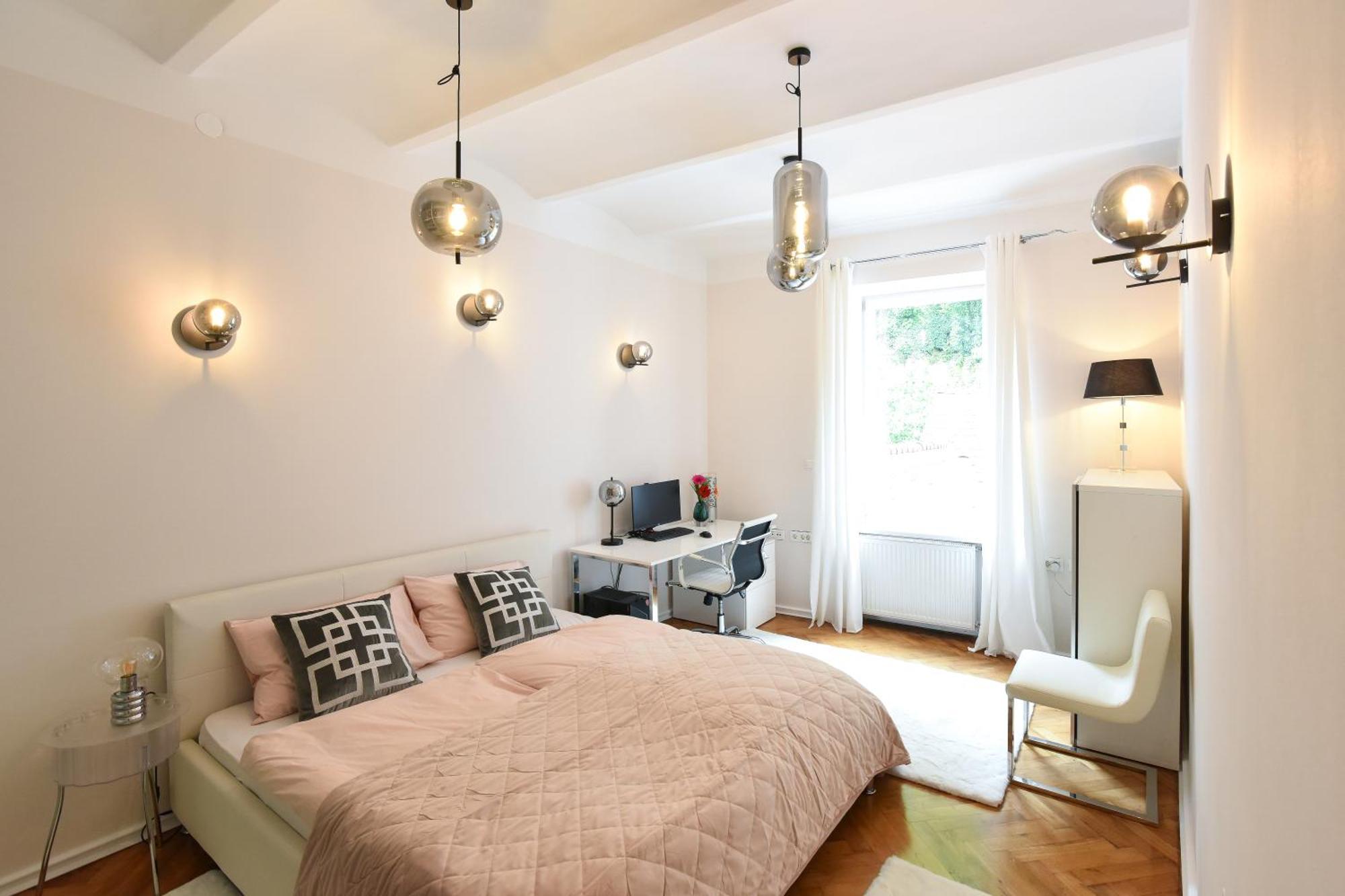 Neoclassical Luxury Apartment Lublana Zewnętrze zdjęcie