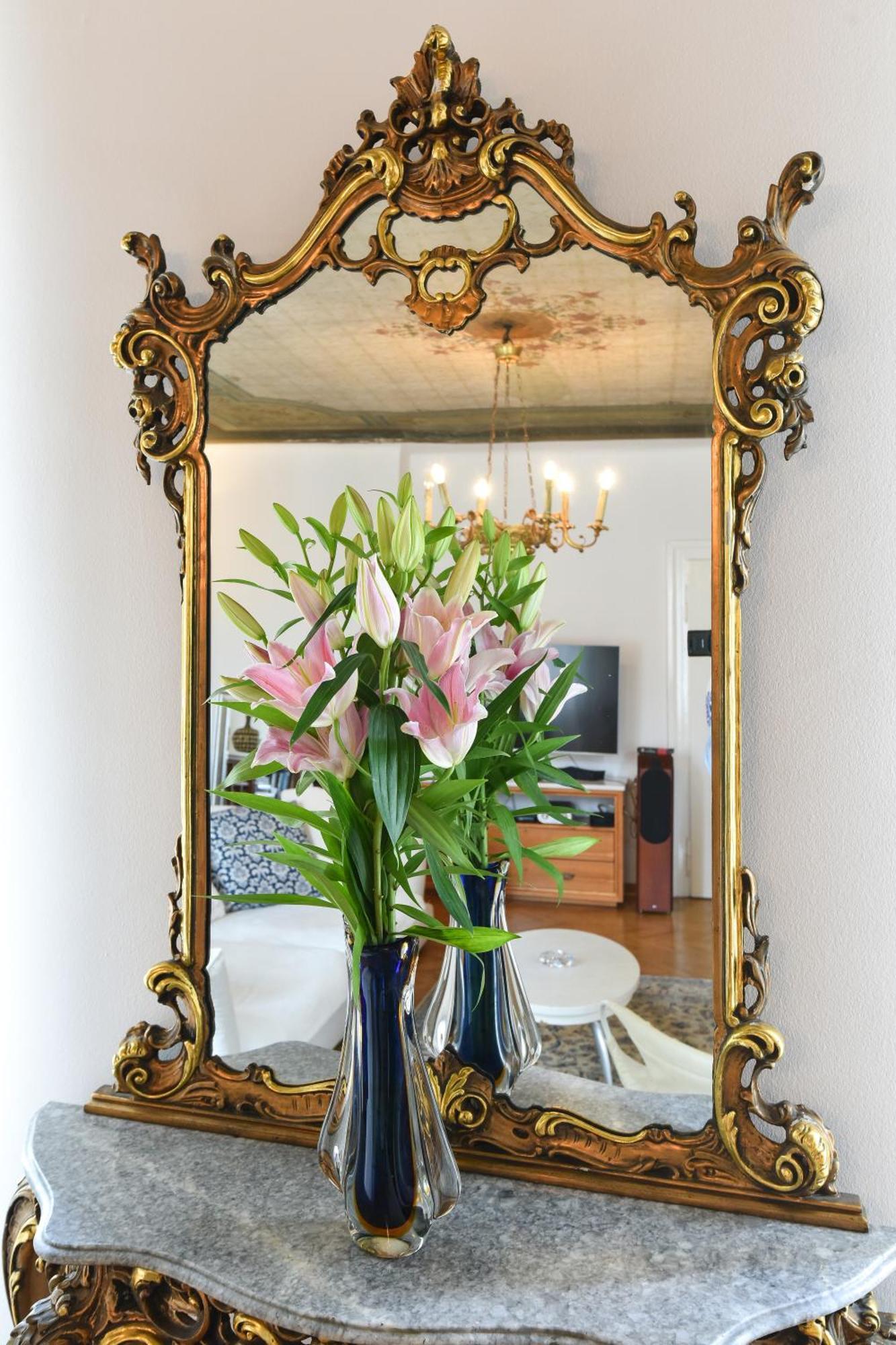 Neoclassical Luxury Apartment Lublana Zewnętrze zdjęcie