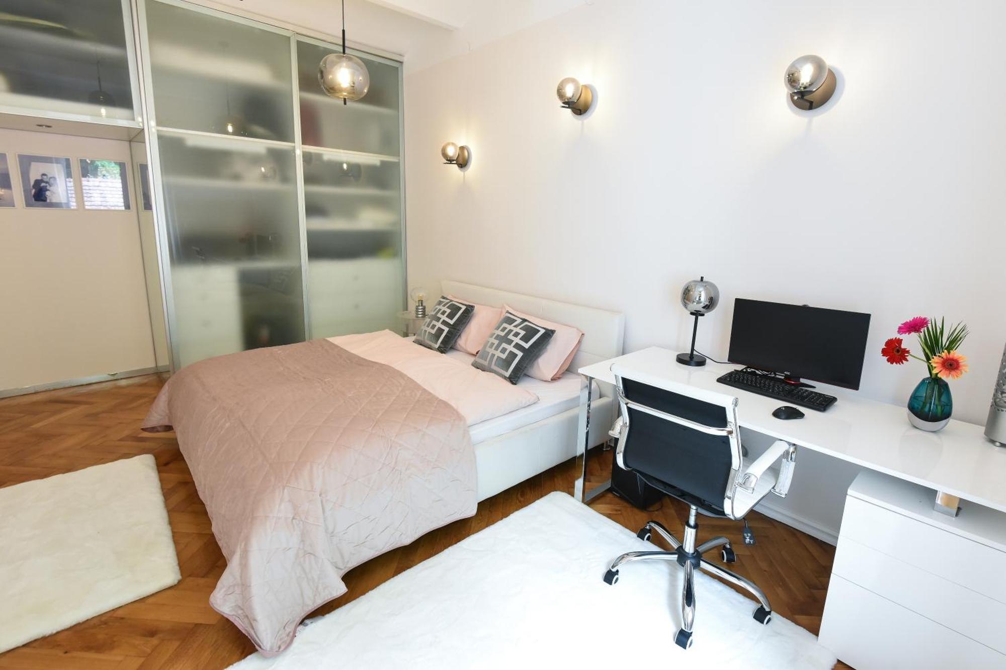 Neoclassical Luxury Apartment Lublana Zewnętrze zdjęcie