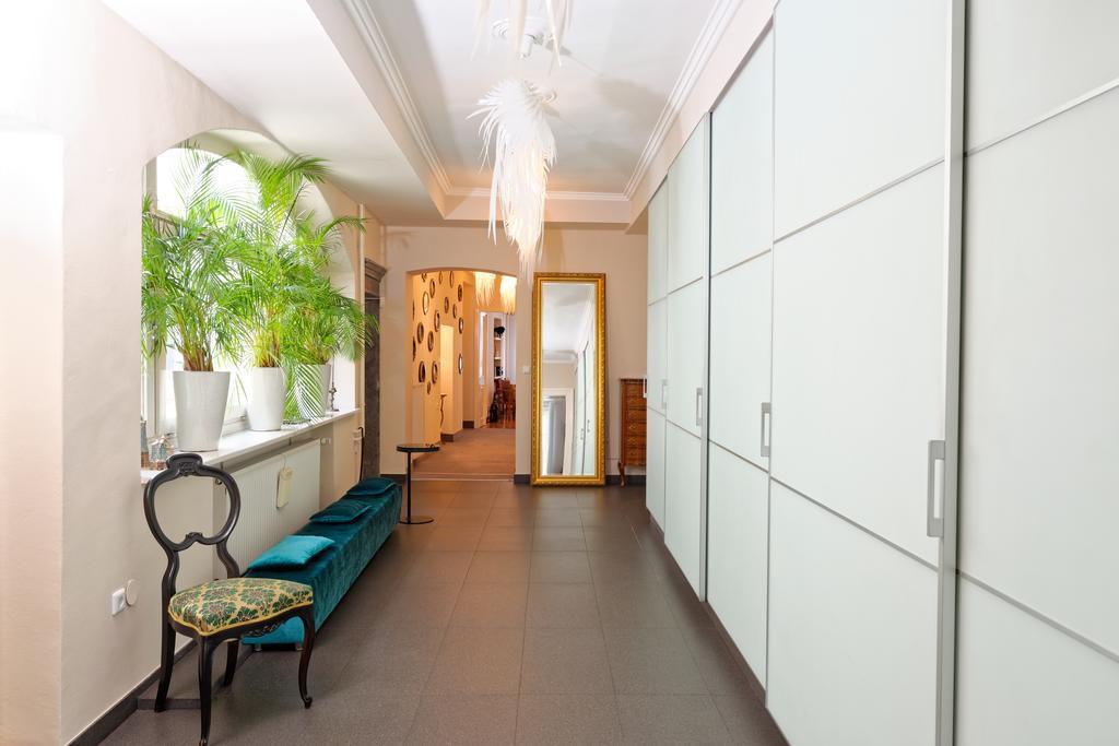 Neoclassical Luxury Apartment Lublana Zewnętrze zdjęcie
