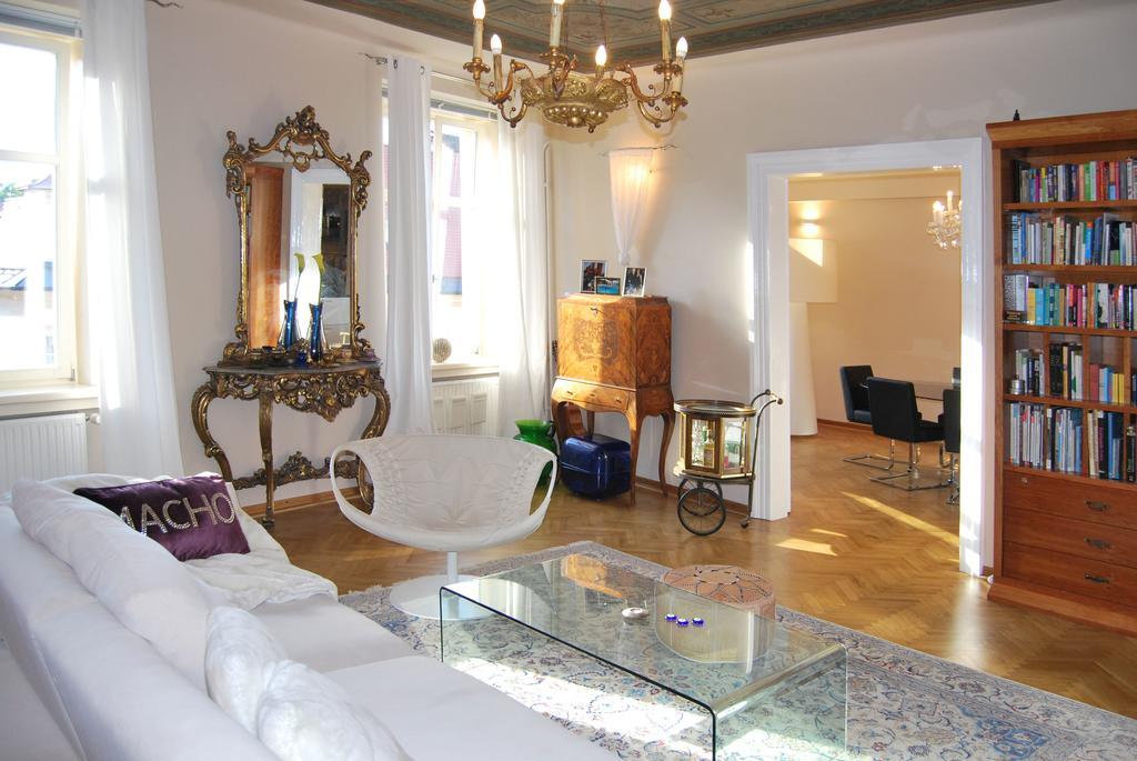 Neoclassical Luxury Apartment Lublana Zewnętrze zdjęcie